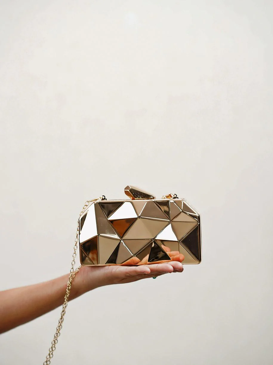 BOLSO CLUTCH CUBIC - Image 3