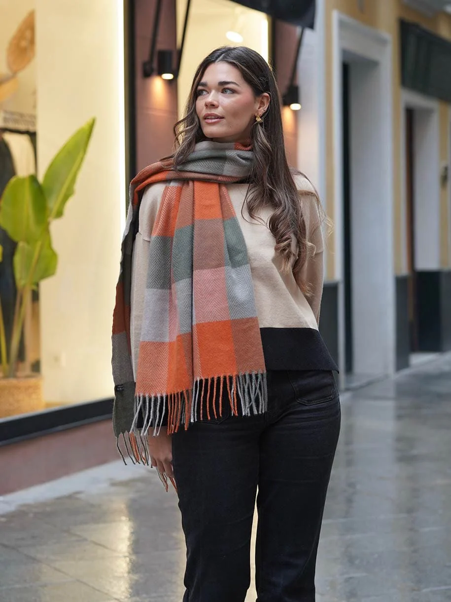 BUFANDA CUADROS TARTÁN - Image 8