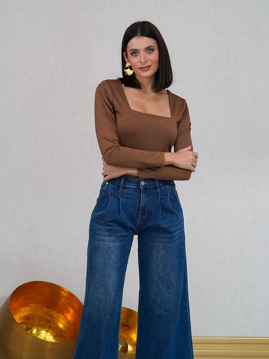 TOP ESCOTE CUADRADO - Image 2